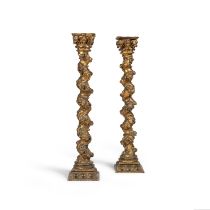Paire de colonnes torses en bois redor&#233; du XIXe si&#232;cle