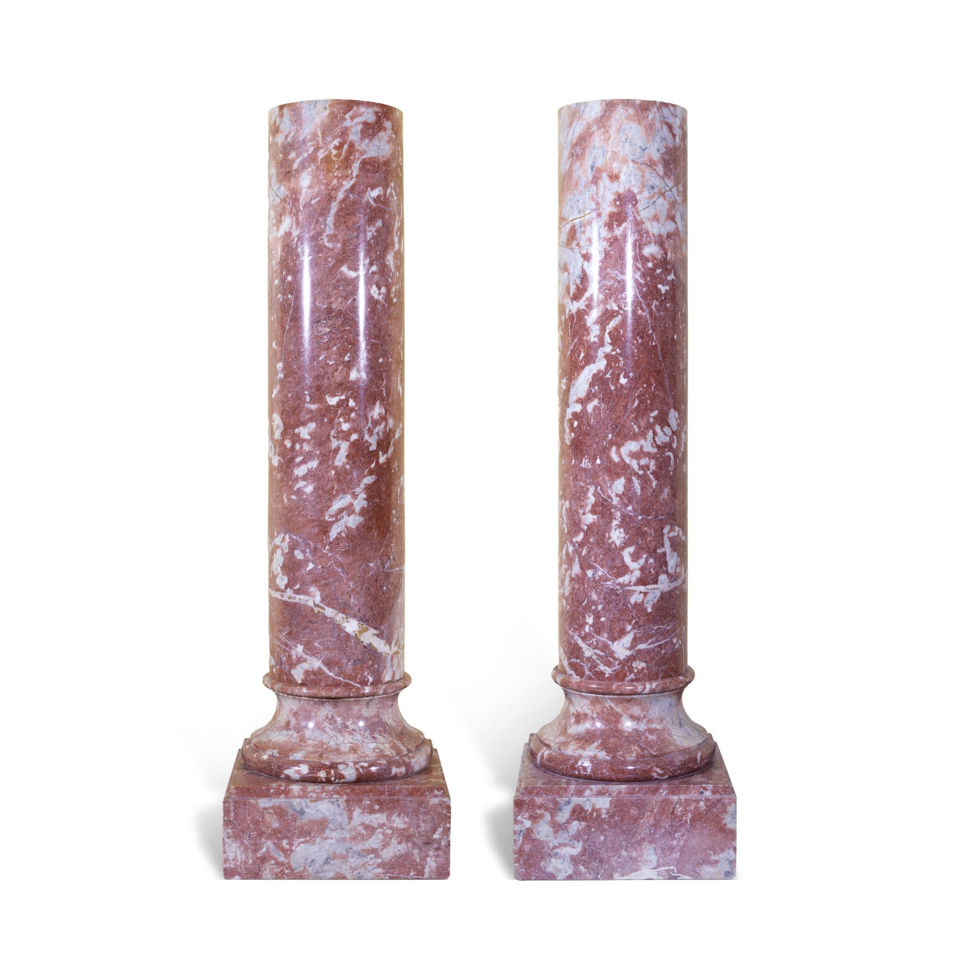 Paire de colonnes tronqu&#233;es en marbre rouge vein&#233; du XIXe si&#232;cle