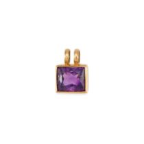 AN 18K GOLD AMETHYST PENDANT