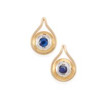 A PAIR OF 14K BI-COLOR GOLD AND SAPPHIRE EARRINGS