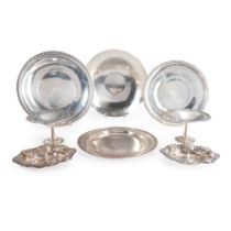 EIGHT PIECES OF AMERICAN STERLING SILVER TABLEWARE