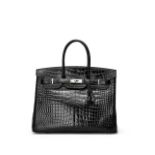 HERMÈS: NOIR SHINY POROSUS BIRKIN 35 WITH PALLADIUM HARDWARE (Includes padlock, keys, cloch...