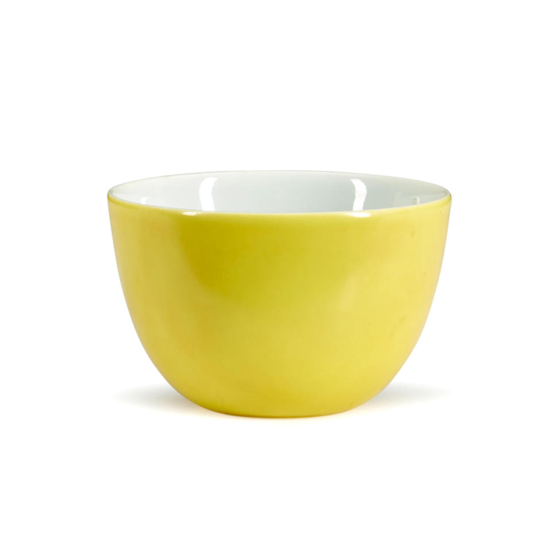 A YELLOW-GLAZED CUP