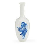 A BLUE AND WHITE BOTTLE VASE WITH TAO YUANMING