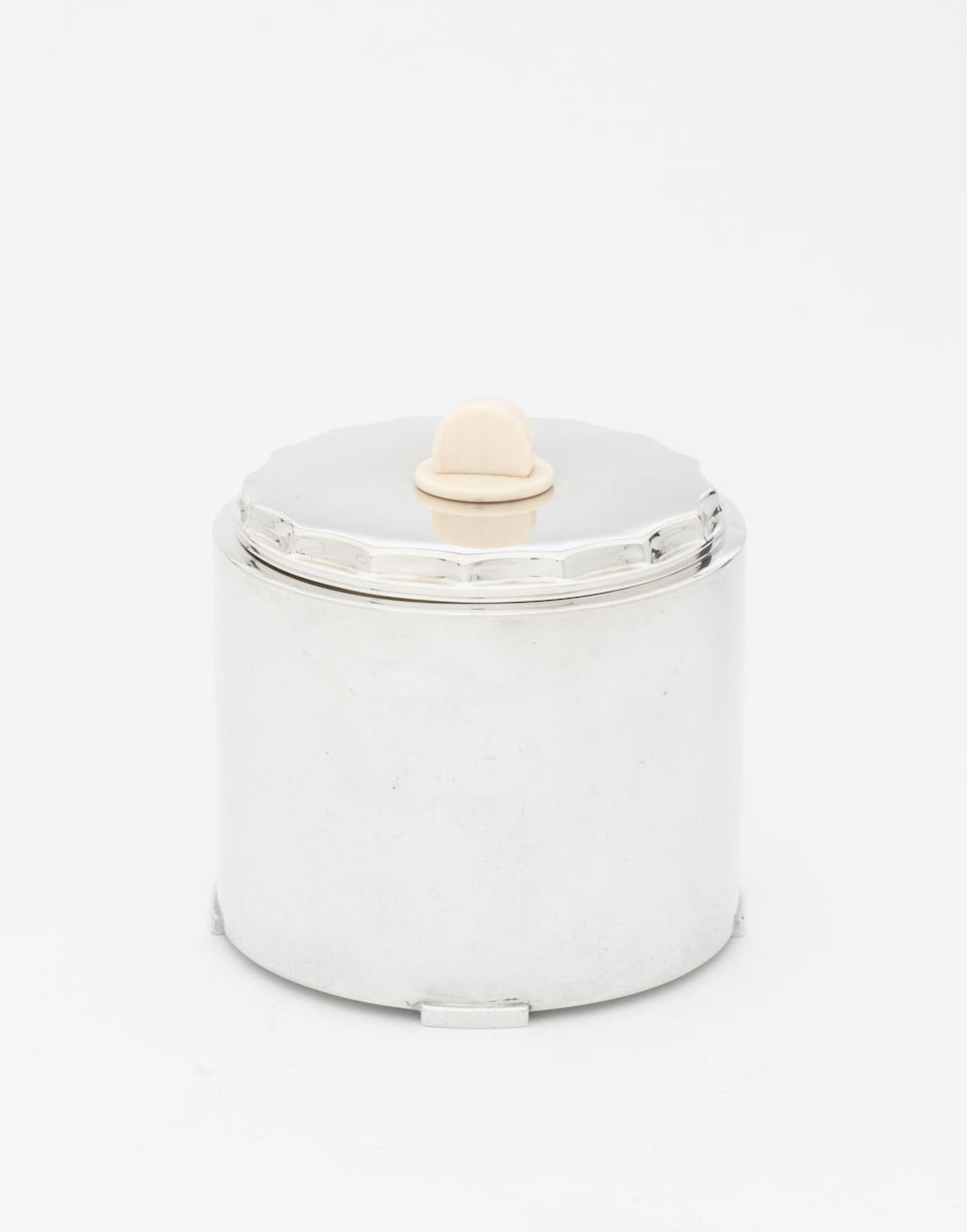 Hukin & Heath Ltd., for Asprey & Co., Lidded box, 1935