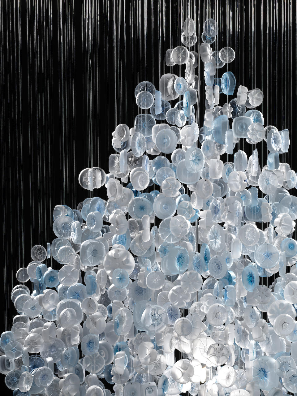 Stuart Haygarth 'Drop' chandelier, 2011 - Image 3 of 3