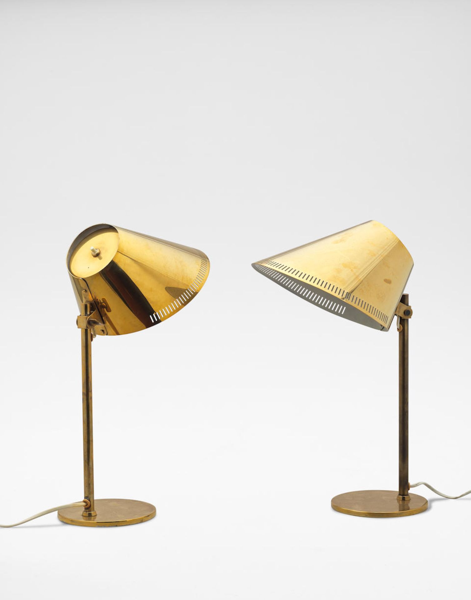 Paavo Tynell Pair of adjustable desk lamps, model no. 9227, circa 1958
