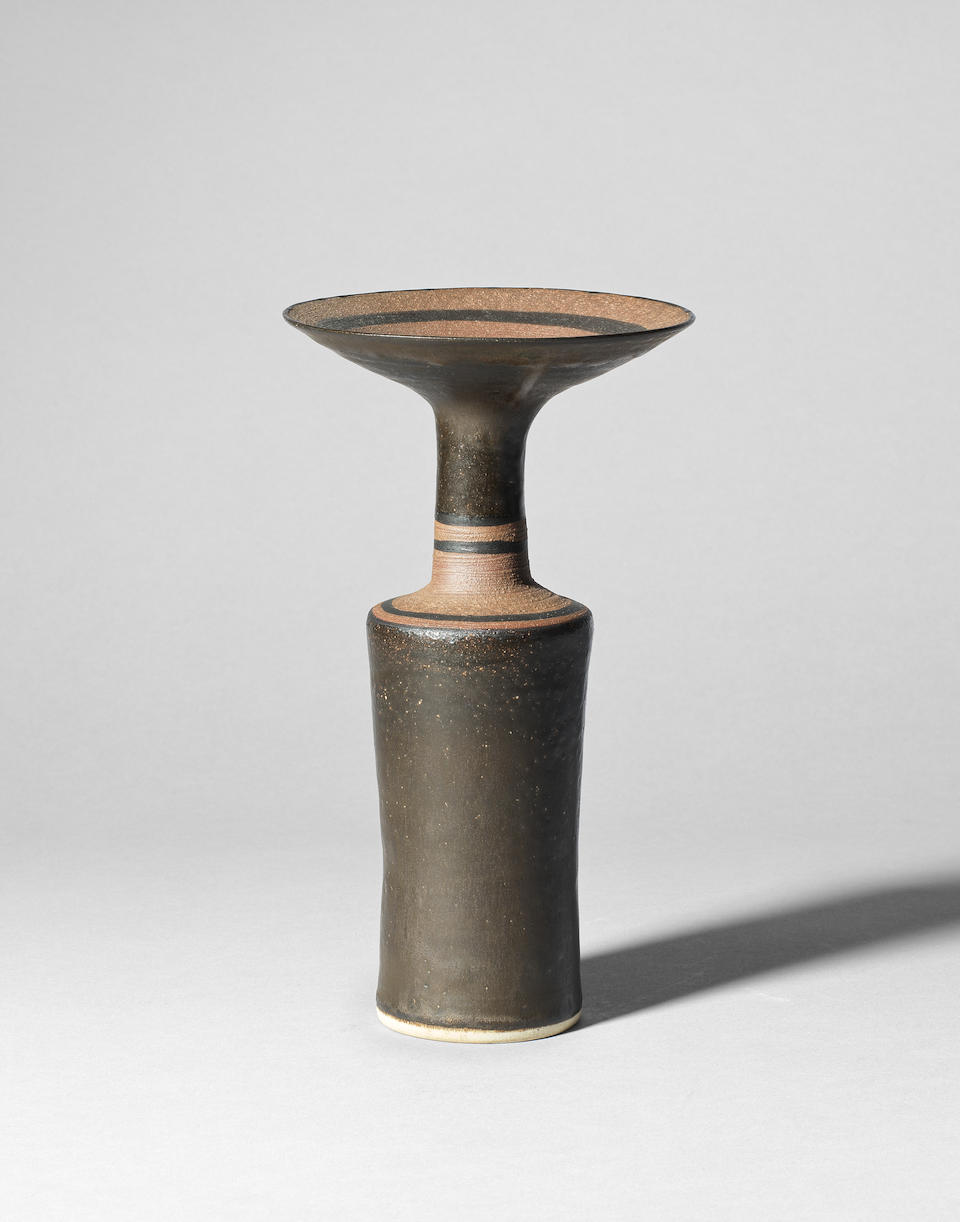 Lucie Rie Cylindrical vase with flaring lip, circa 1985 - Image 3 of 4