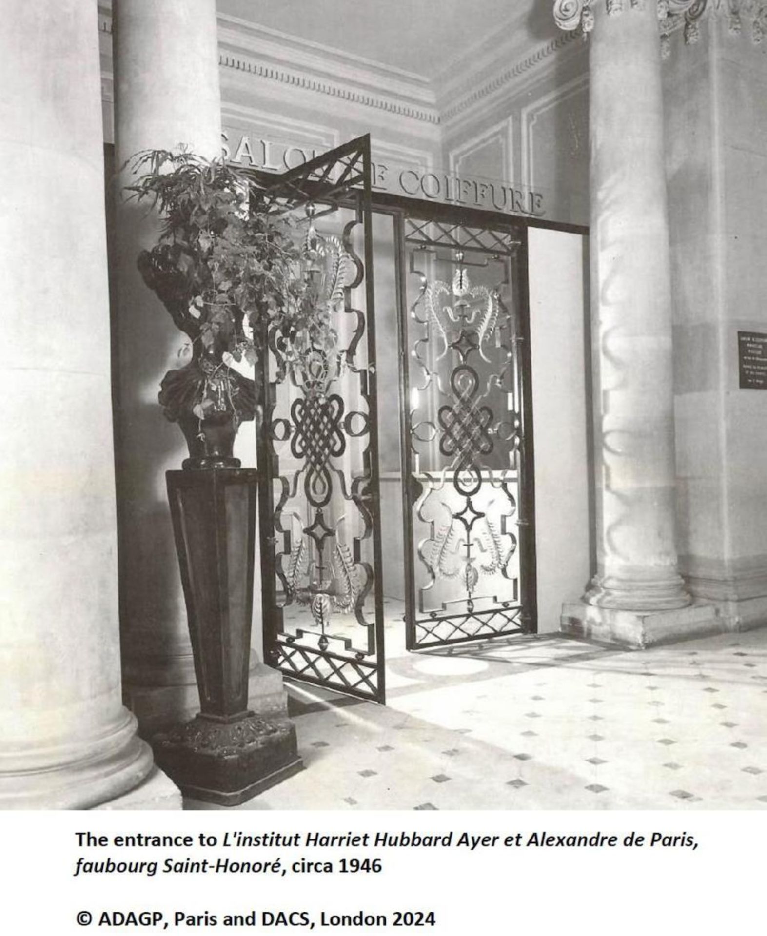 Georges Jouve Important and unique pair of Caryatides, from L'institut Harriet Hubbard Ayer et A... - Bild 2 aus 3