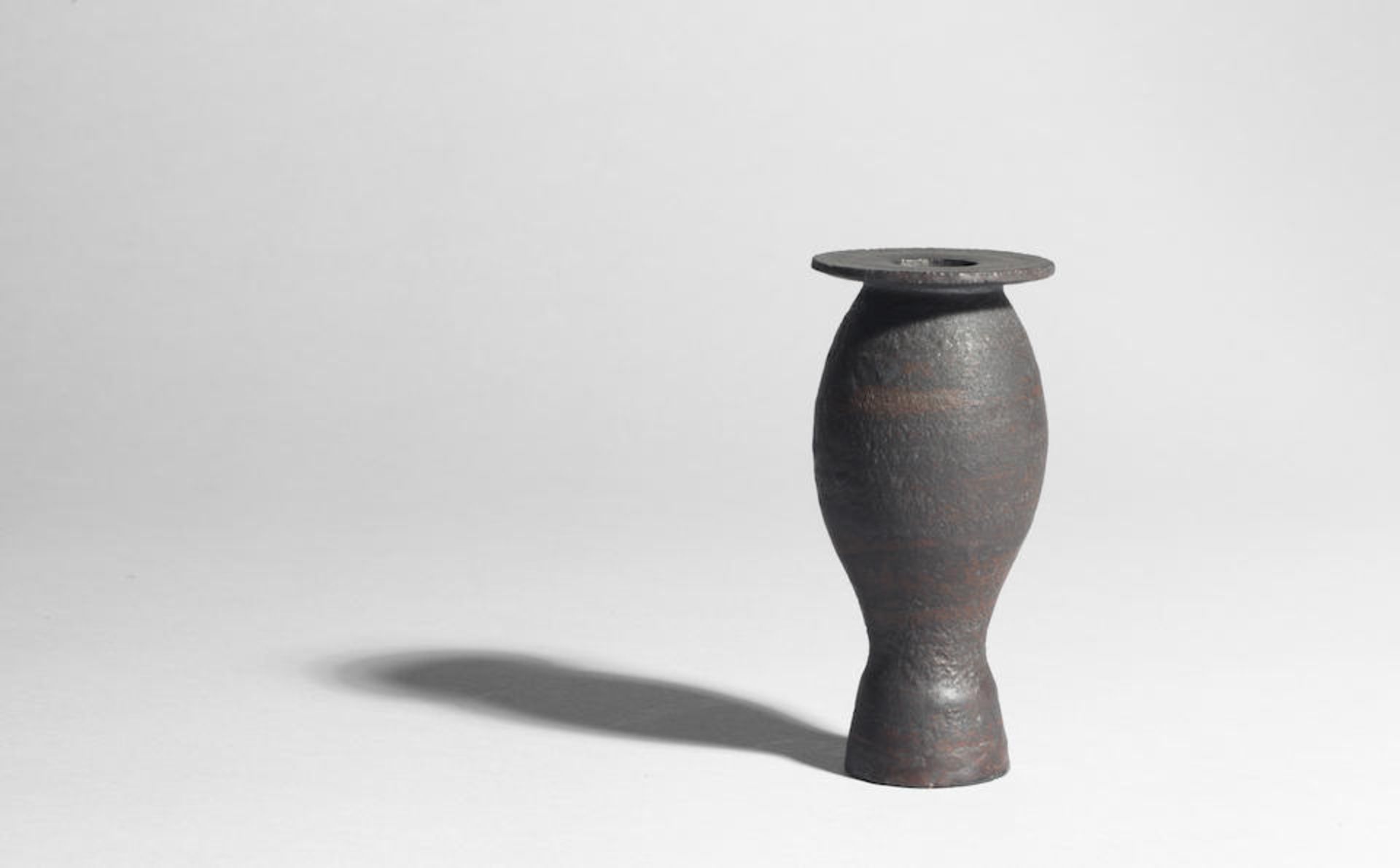 Hans Coper Black pot with disc, circa 1958 - Image 3 of 3