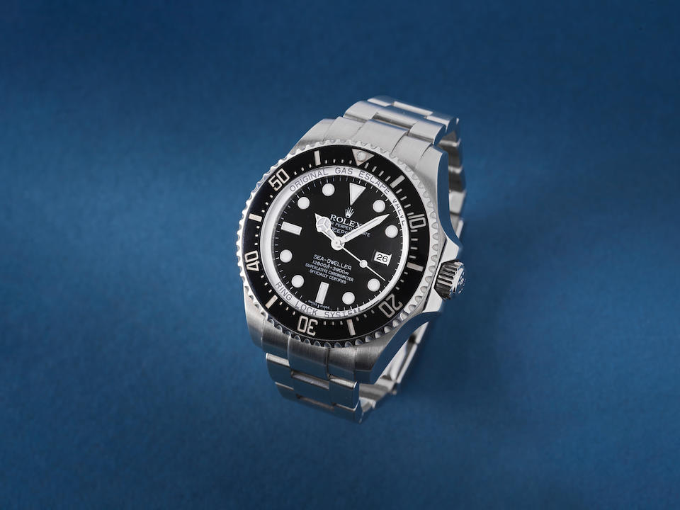Rolex. A stainless steel automatic calendar bracelet watch Rolex. Montre bracelet en acier avec ... - Image 2 of 2