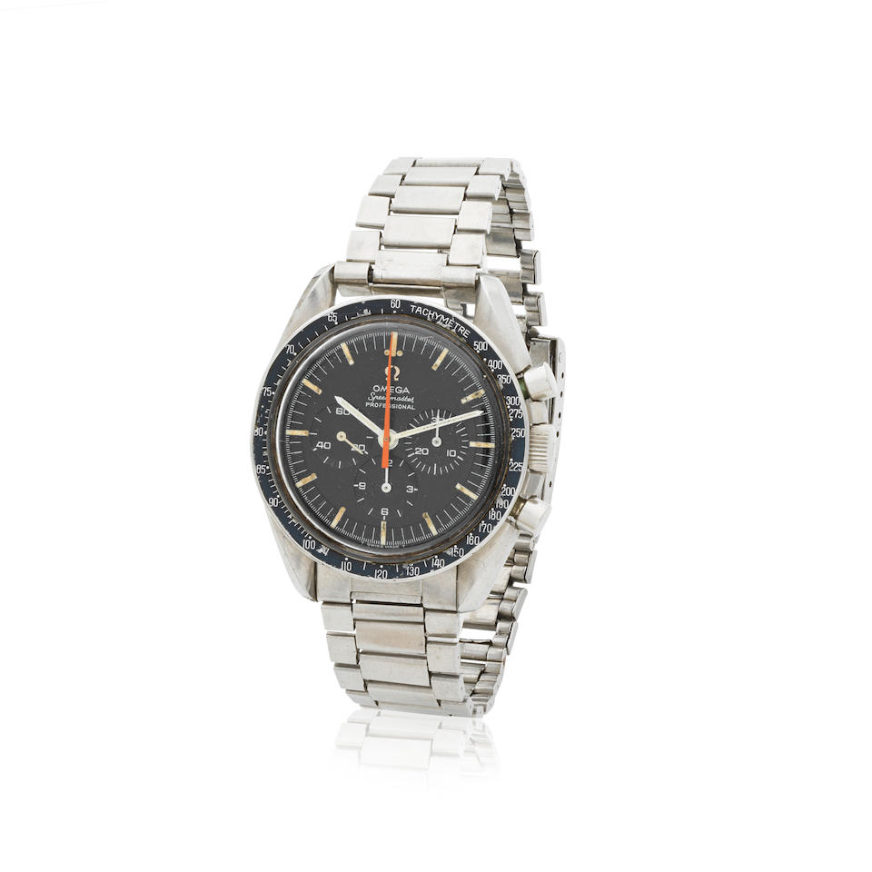 Omega. A rare and unusual stainless steel manual wind chronograph bracelet watch Omega. Rare chr...