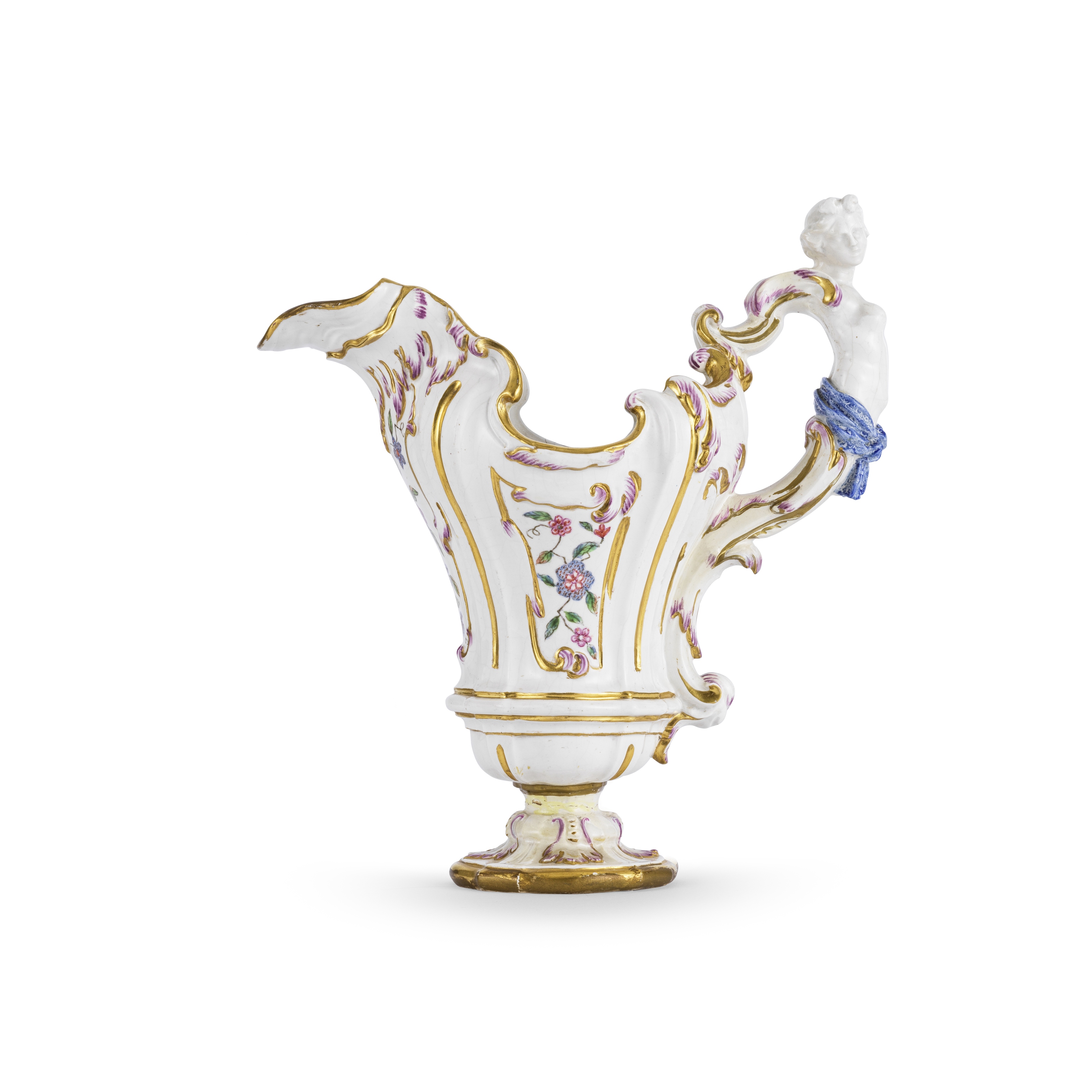 Tr&#232;s rare aigui&#232;re-casque de Capodimonte, circa 1750A very rare Capodimonte silver-sha...