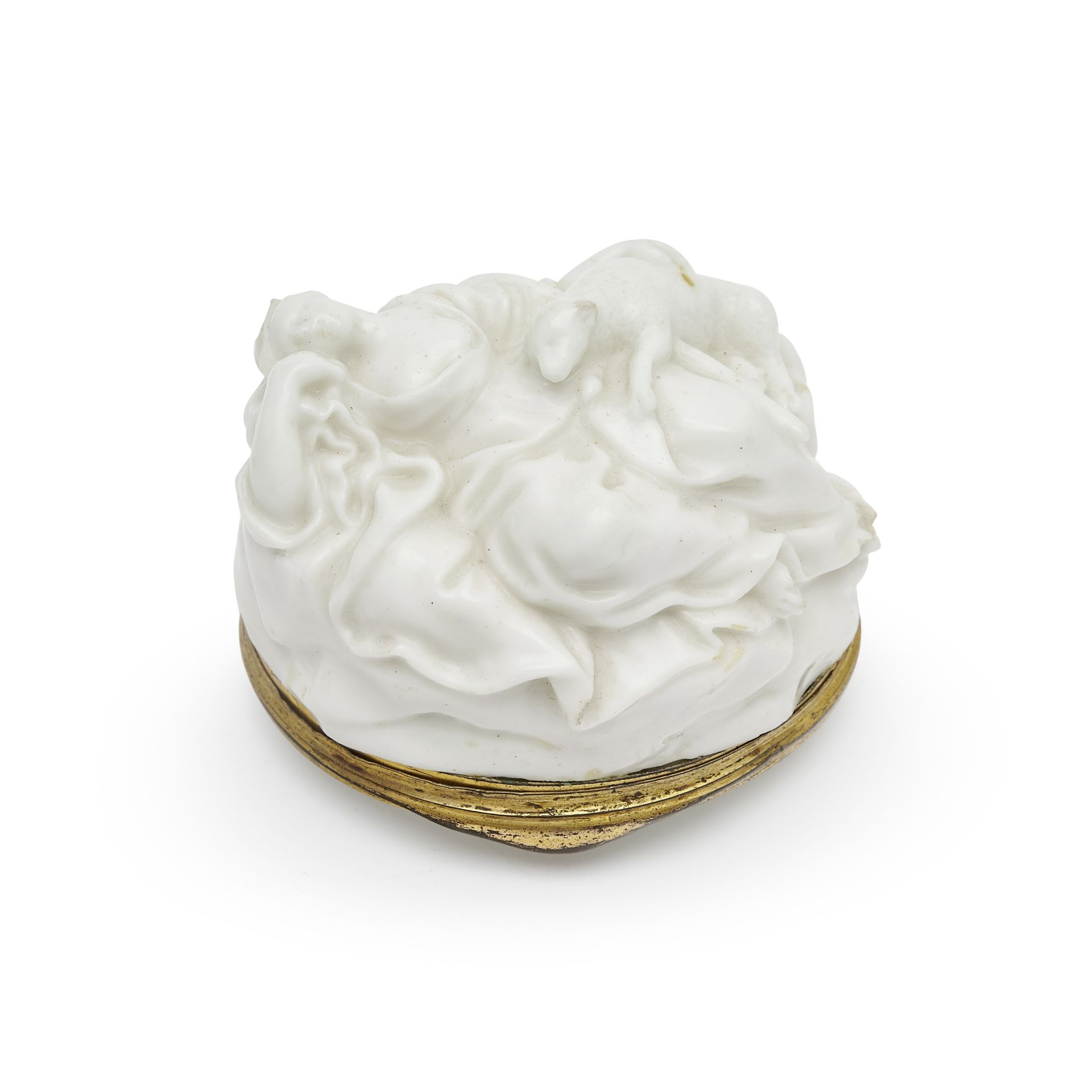 Tabati&#232;re figurative de Capodimonte, circa 1750A Capodimonte figural snuff box, circa 1750