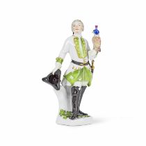 Statuette en porcelaine de Meissen repr&#233;sentant un fauconnier, circa 1745A Meissen figure o...