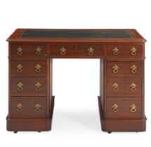 Edwardian Mahogany Pedestal Desk, England, early 20th century,