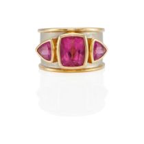 AN 18K BI-COLOR GOLD AND TOURMALINE RING