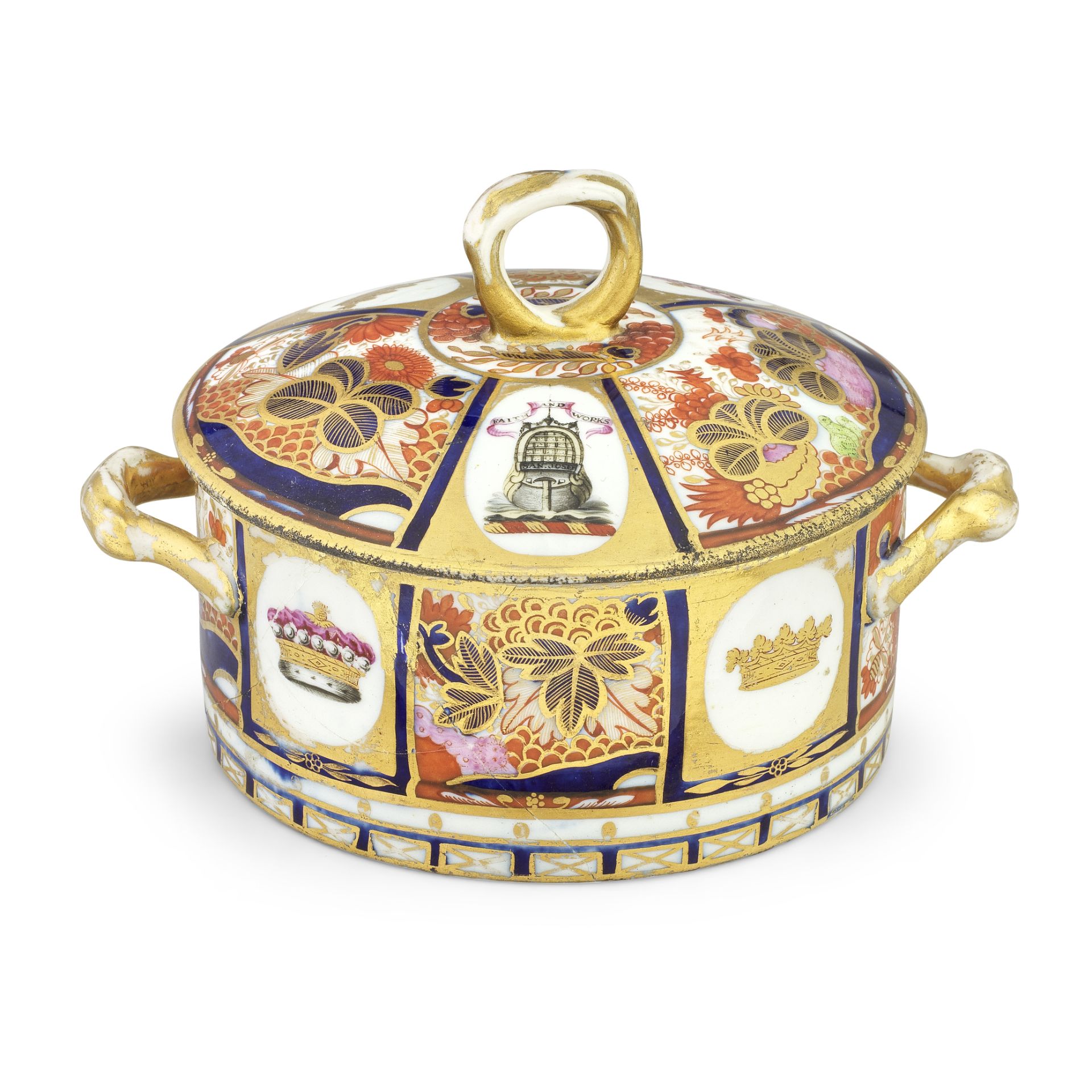 A Chamberlain Worcester butter tub and cover from the 'Horatia Service', circa 1802-03