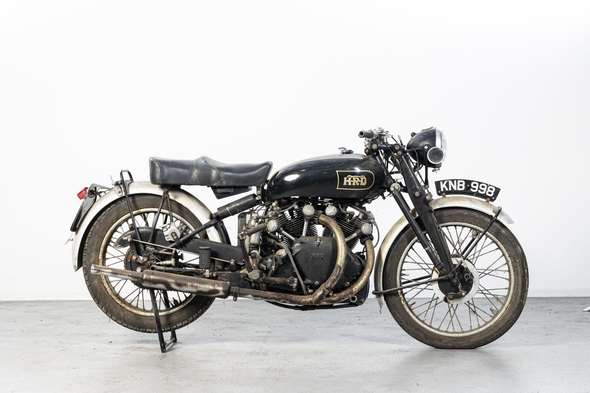 Property of a deceased's estate, 1949 Vincent-HRD 998cc Rapide Series-B Frame no. R3817 Rear ...