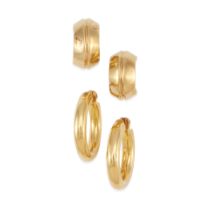 TWO PAIRS OF GOLD EARCLIPS