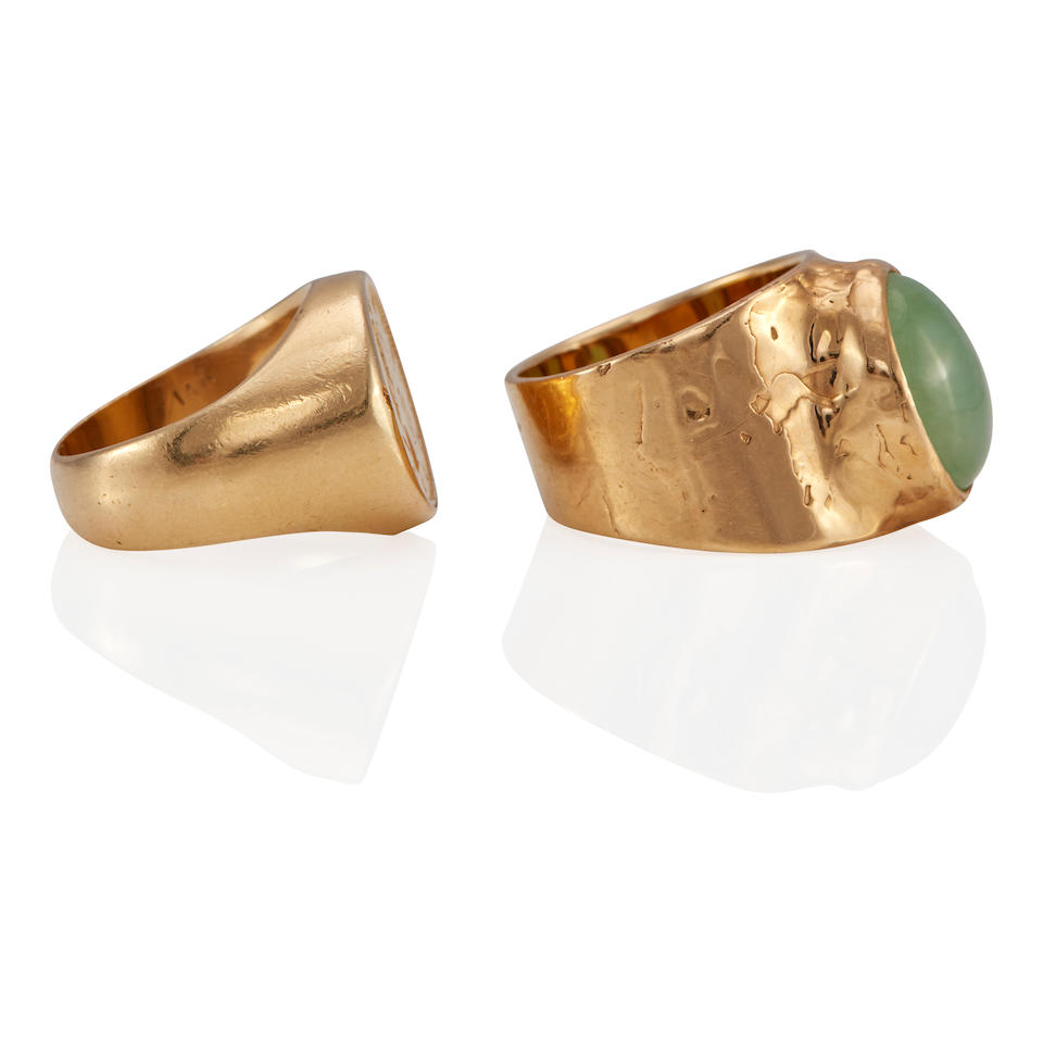 A 14K GOLD AND 22K GOLD COIN RING AND A 14K GOLD AND JADE RING - Image 3 of 3