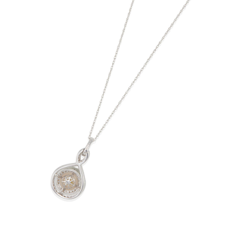 A 14K WHITE GOLD, CULTURED PEARL AND DIAMOND PENDANT NECKLACE - Image 2 of 2