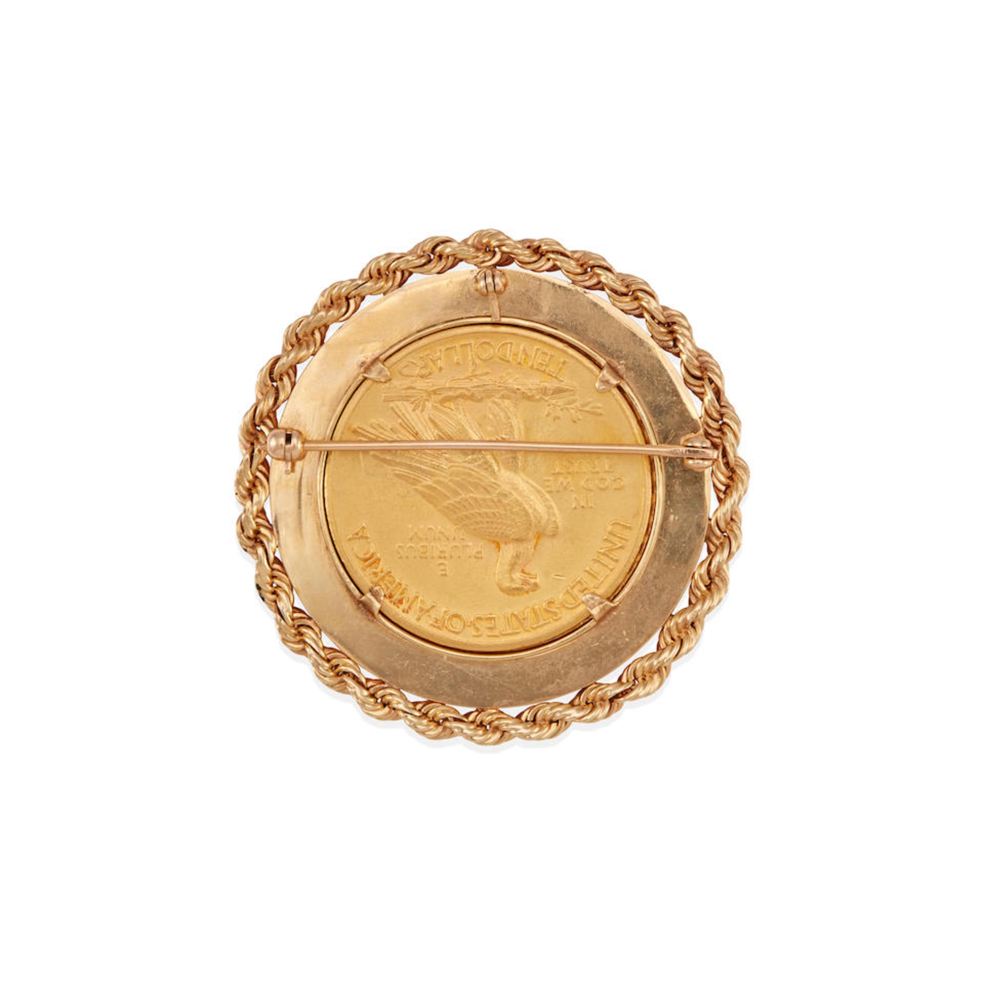 A 14K GOLD, 22K GOLD COIN AND SYNTHETIC SAPPHIRE BROOCH - Image 2 of 2