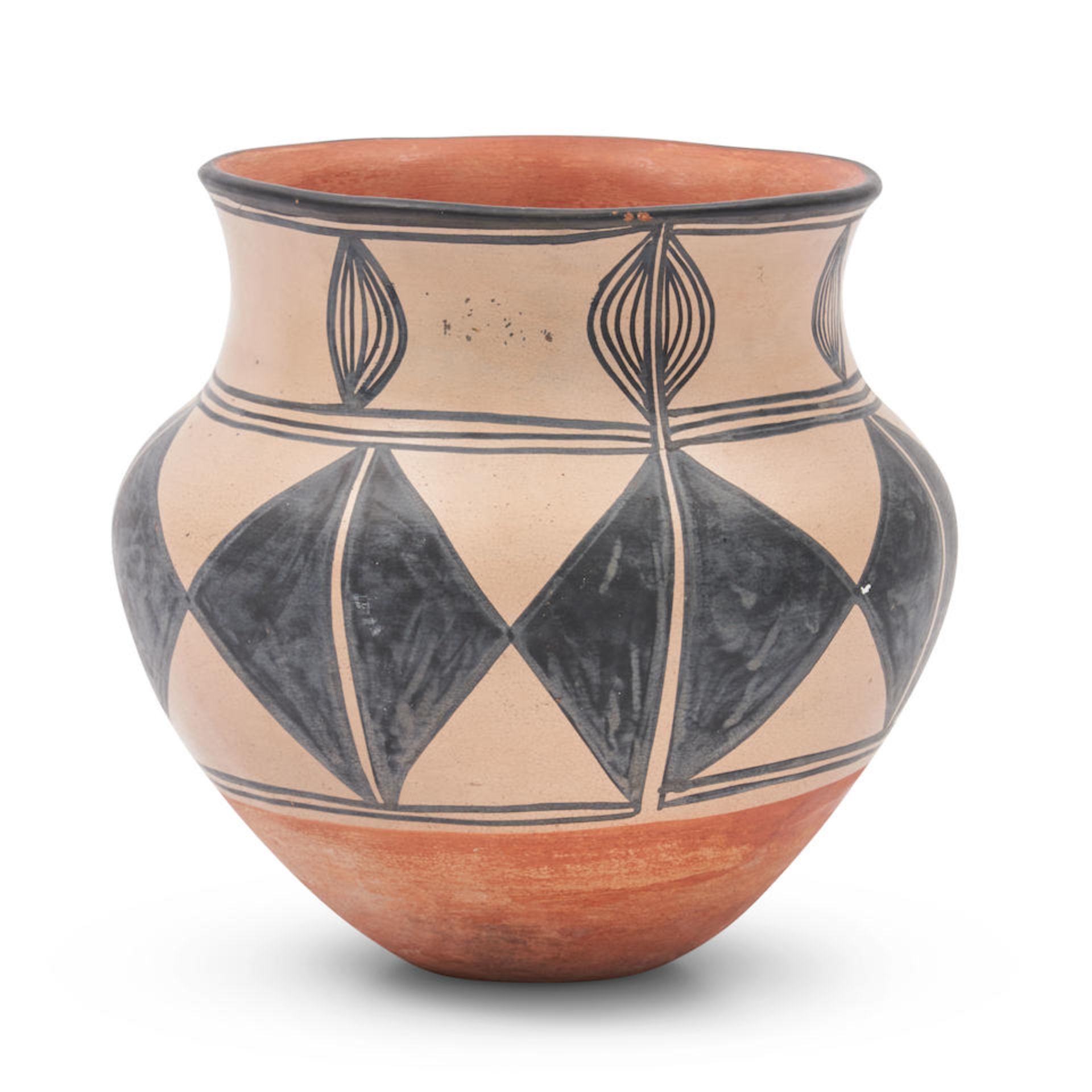 SANTO DOMINGO POLYCHROME POTTERY JAR