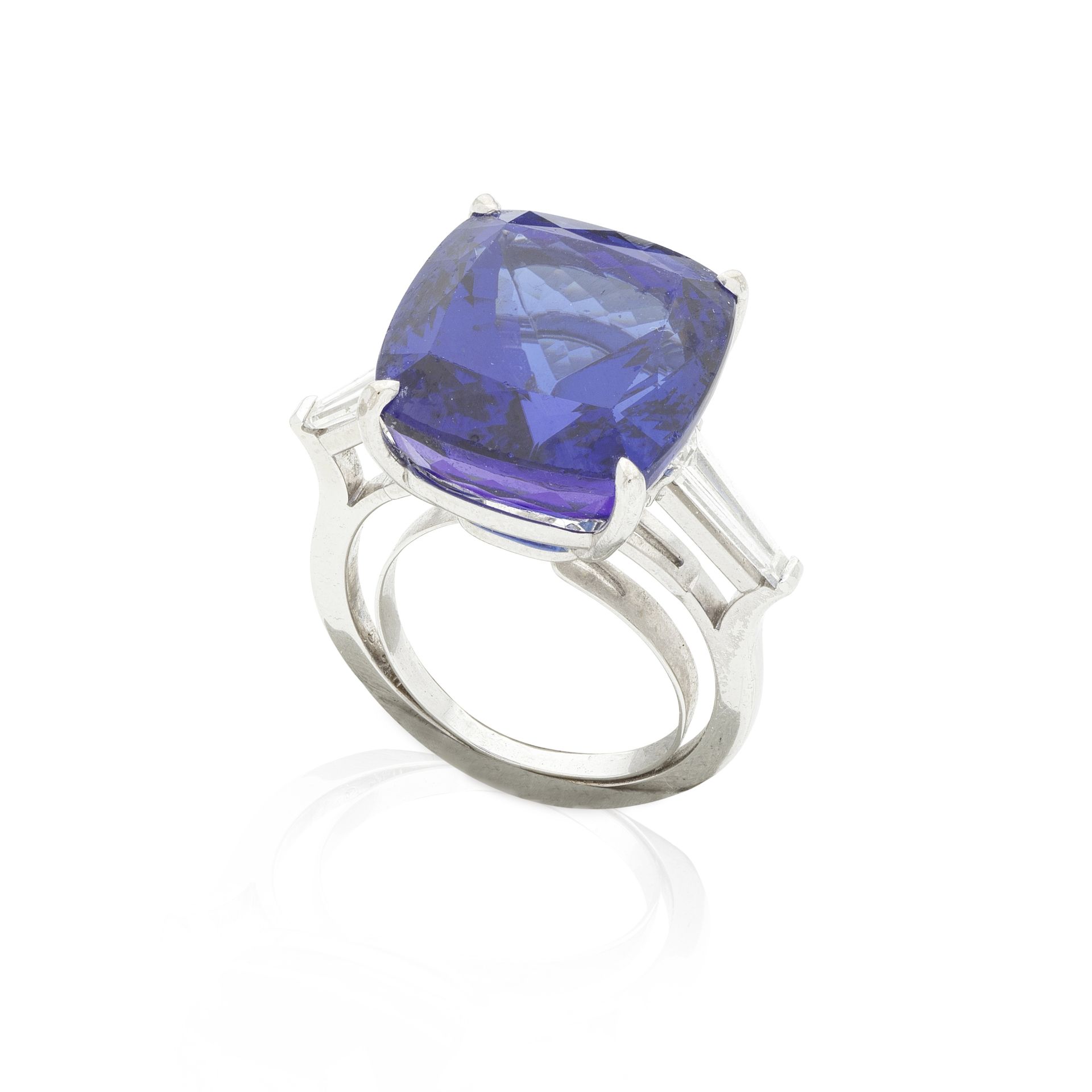 BAGUE TANZANITE ET DIAMANTS