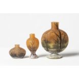 DAUM NANCY Ensemble de trois vases en verre multicouche d&#233;gag&#233; &#224; l'acide, circa 1900