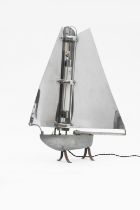 Lampe radiateur en forme de bateau en acier et chrome