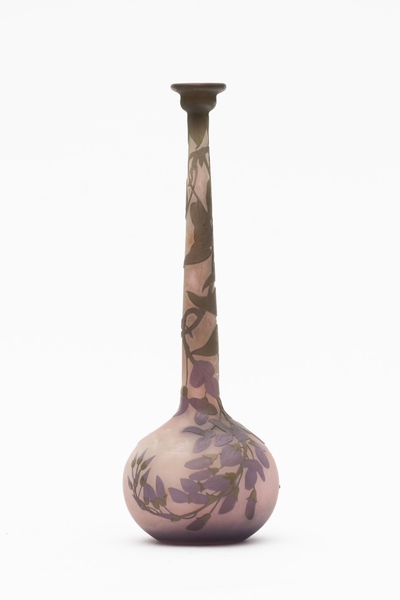 ETABLISSEMENTS GALLE Vase en verre multicouche d&#233;gag&#233; &#224; l'acide, circa 1900