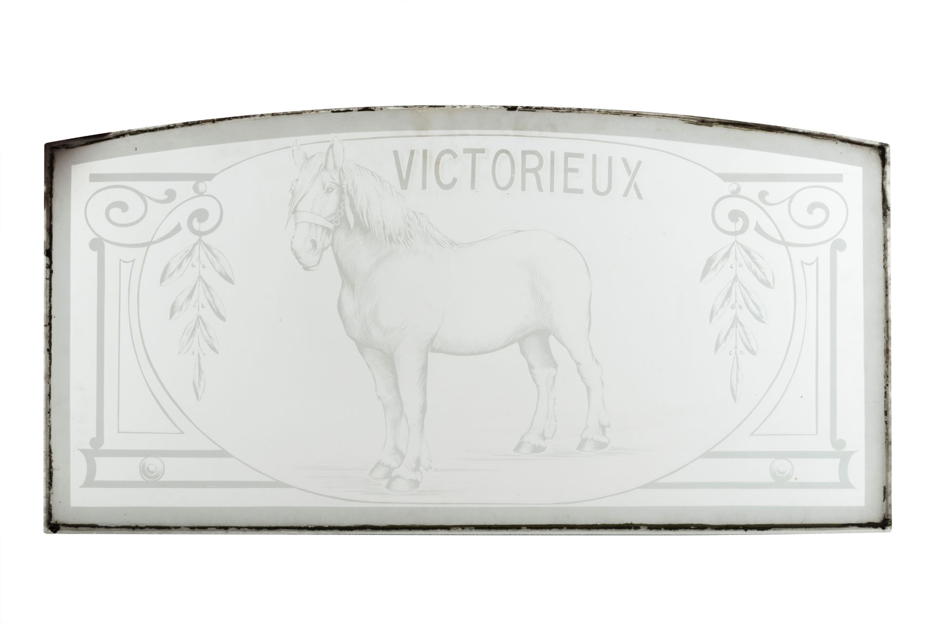 Plaque en verre grav&#233; &#224; d&#233;cor d'un cheval, circa 1920