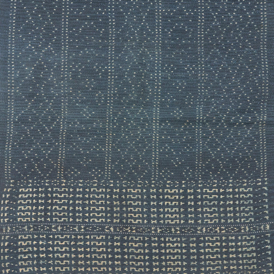 Woman's Patterned Sarong East Flores, Indonesia 23 1/2 in. x 48 in. - Image 3 of 3