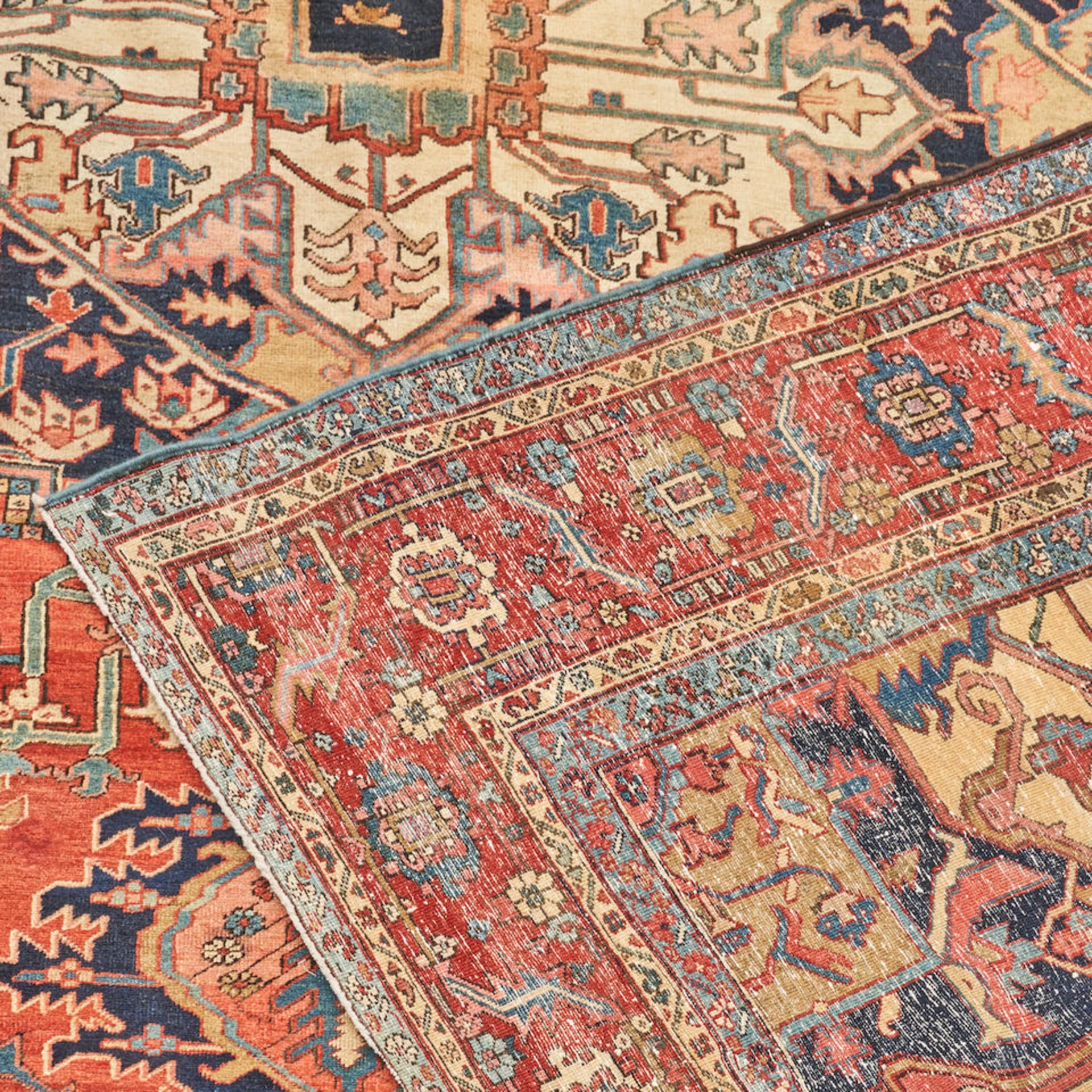 Heriz Serapi Carpet Iran 11 ft. x 13 ft. 4 in. - Bild 2 aus 3