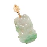 A 14K GOLD AND JADE PENDANT/ENHANCER