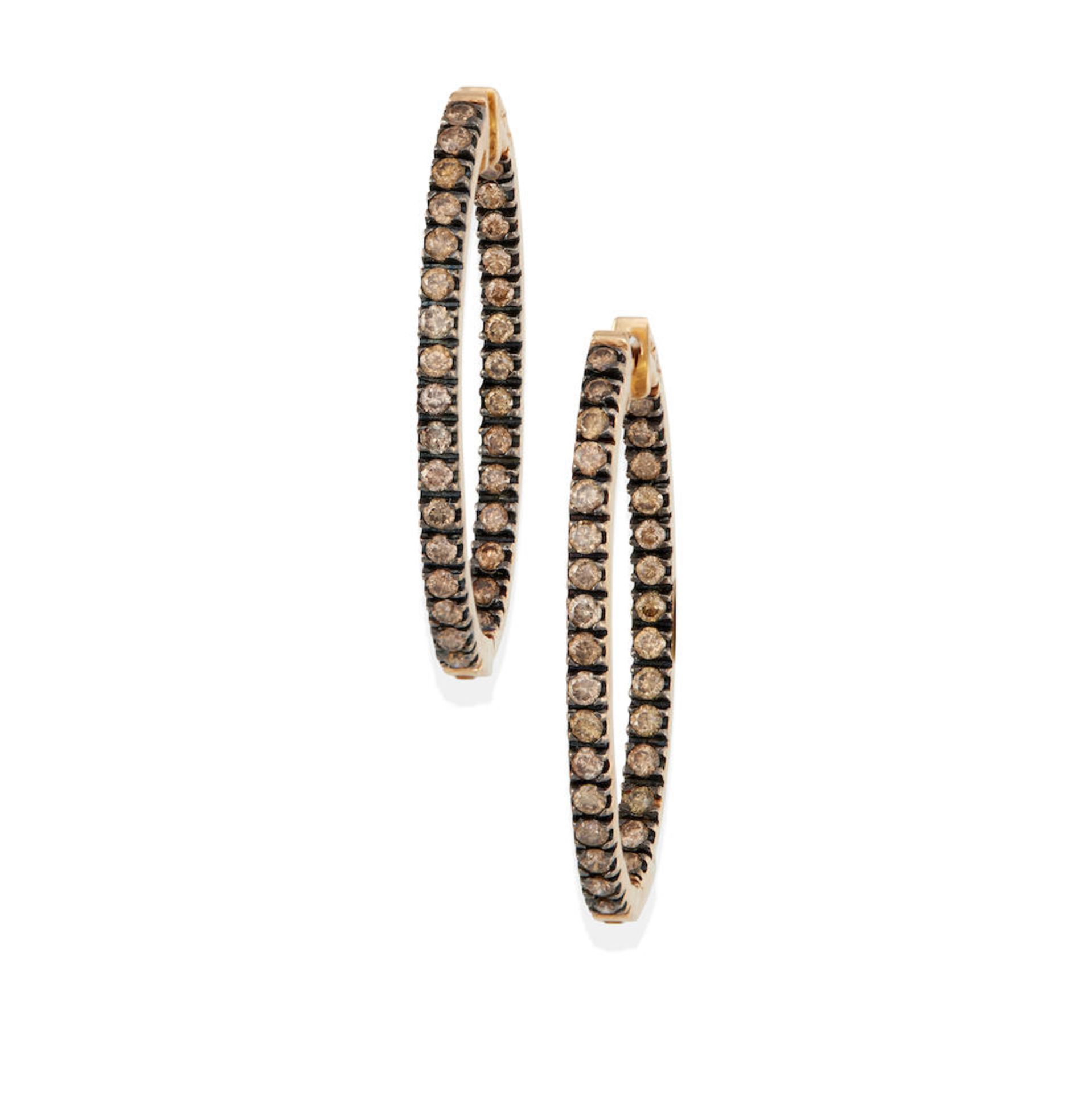 A PAIR OF 14K GOLD, AND COLORED DIAMOND HOOP EARRINGS