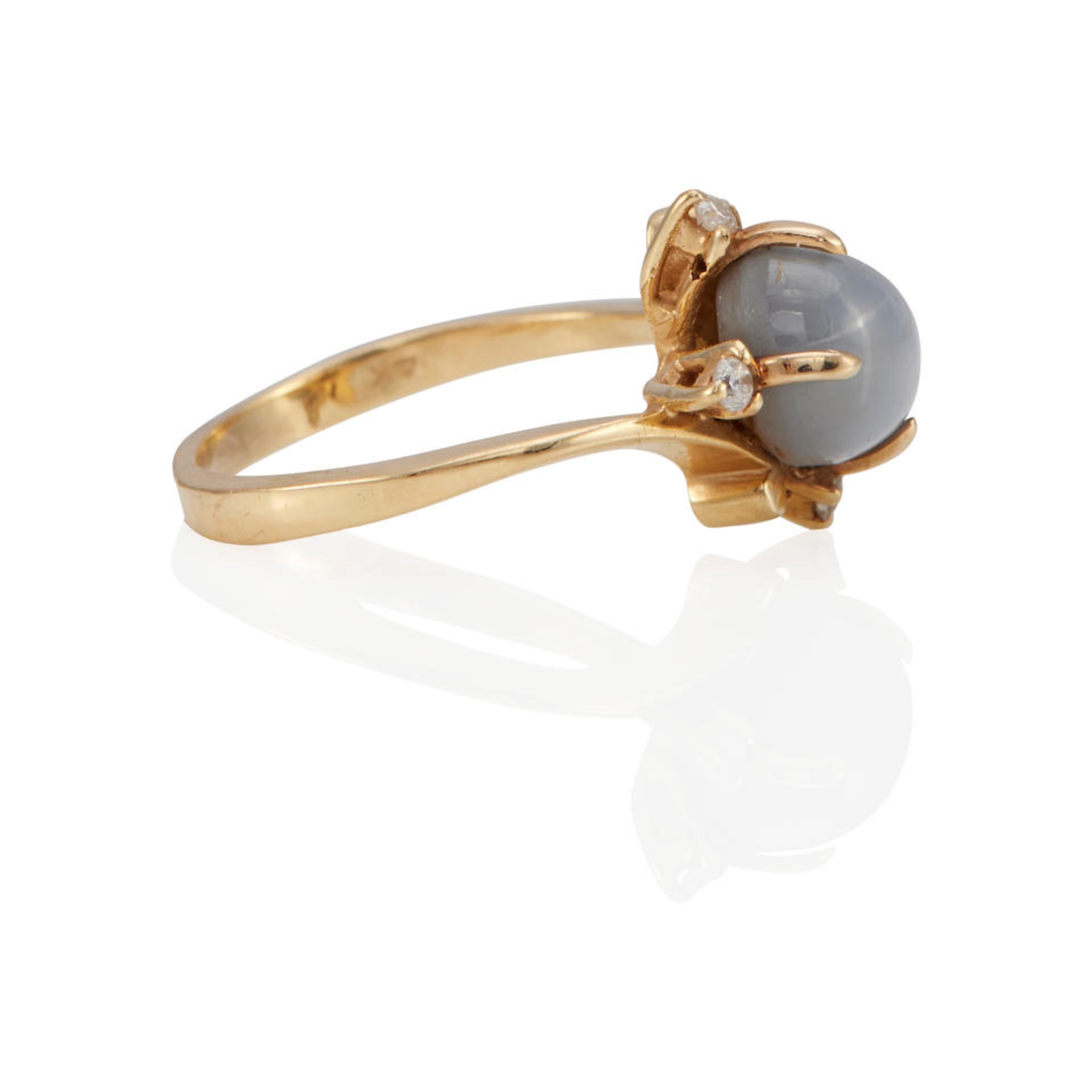 A 14K GOLD, STAR SAPPHIRE AND DIAMOND RING - Image 3 of 3