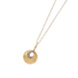 A 14K GOLD, COLORED DIAMOND AND DIAMOND PENDANT NECKLACE