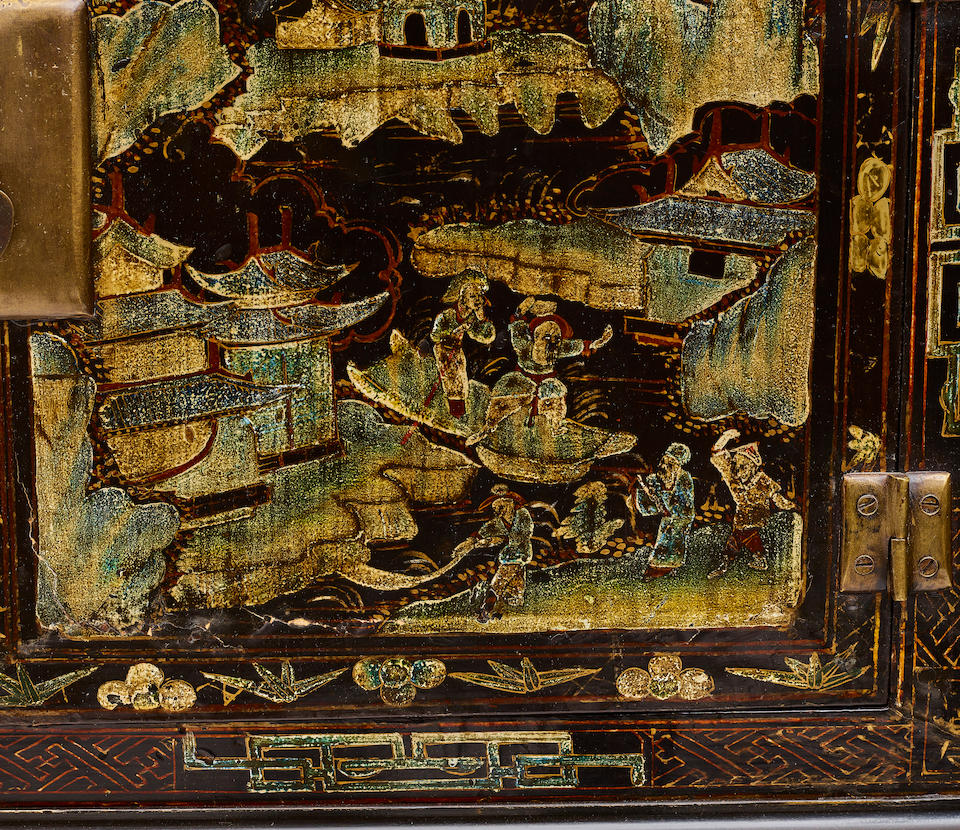 A PAIR OF CHINESE EXPORT PAINTED AND LACQUERED CABINETS ON STANDS19th century - Image 3 of 3