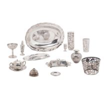 AN ASSEMBLED MEXICAN STERLING SILVER DINNER SERVICE by various makers, 20th century