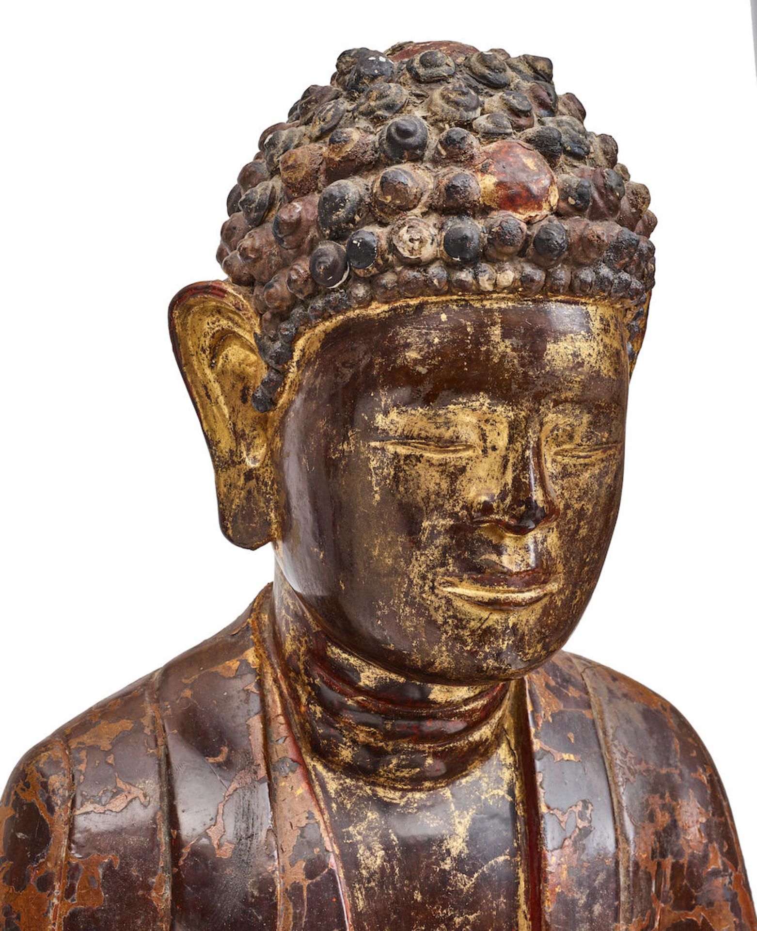 A CHINESE CARVED GILTWOOD FIGURE OF A SEATED BUDDHA20th century - Image 2 of 2
