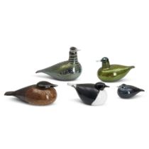 FIVE OIVA TOIKKA FOR IITTALA GLASS BIRDS, Finland and Washington, late 20th/early 21st century, ...