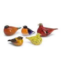 FIVE OIVA TOIKKA FOR IITTALA GLASS BIRDS, Finland and Washington, late 20th/early 21st century, ...