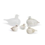 FIVE OIVA TOIKKA FOR IITTALA GLASS BIRDS, Finland, late 20th/early 21st century, two small ptarm...