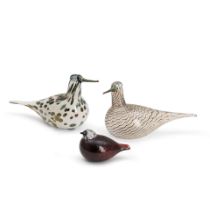 THREE OIVA TOIKKA FOR IITTALA GLASS BIRDS, Finland, late 20th/early 21st century, sandpiper, aci...