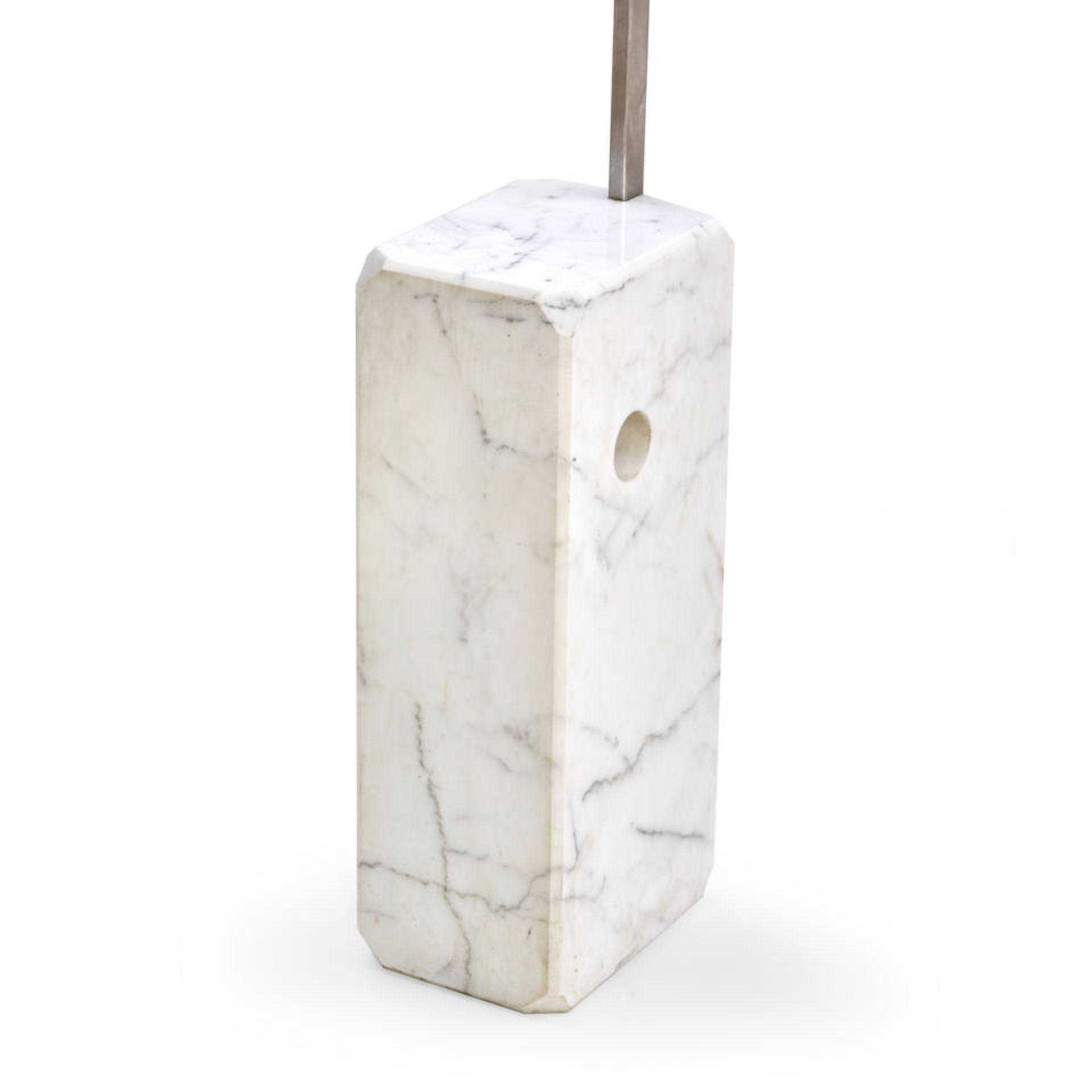 ACHILLE CASTIGLIONI (1918-2002) FOR FLOS ARCO FLOOR LAMP, Italy, mid-20th century, marble, steel... - Bild 2 aus 4