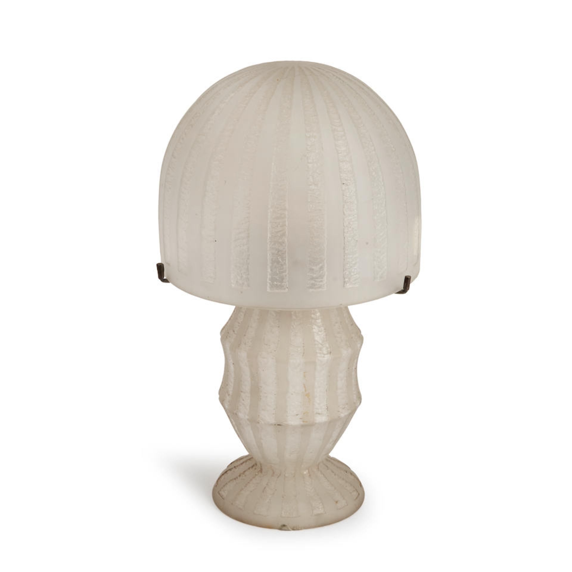 ART DECO ACID-ETCHED TABLE LAMP ATTRIBUTED TO DAUM, France, c. 1930, glass, steel fittings, unma...