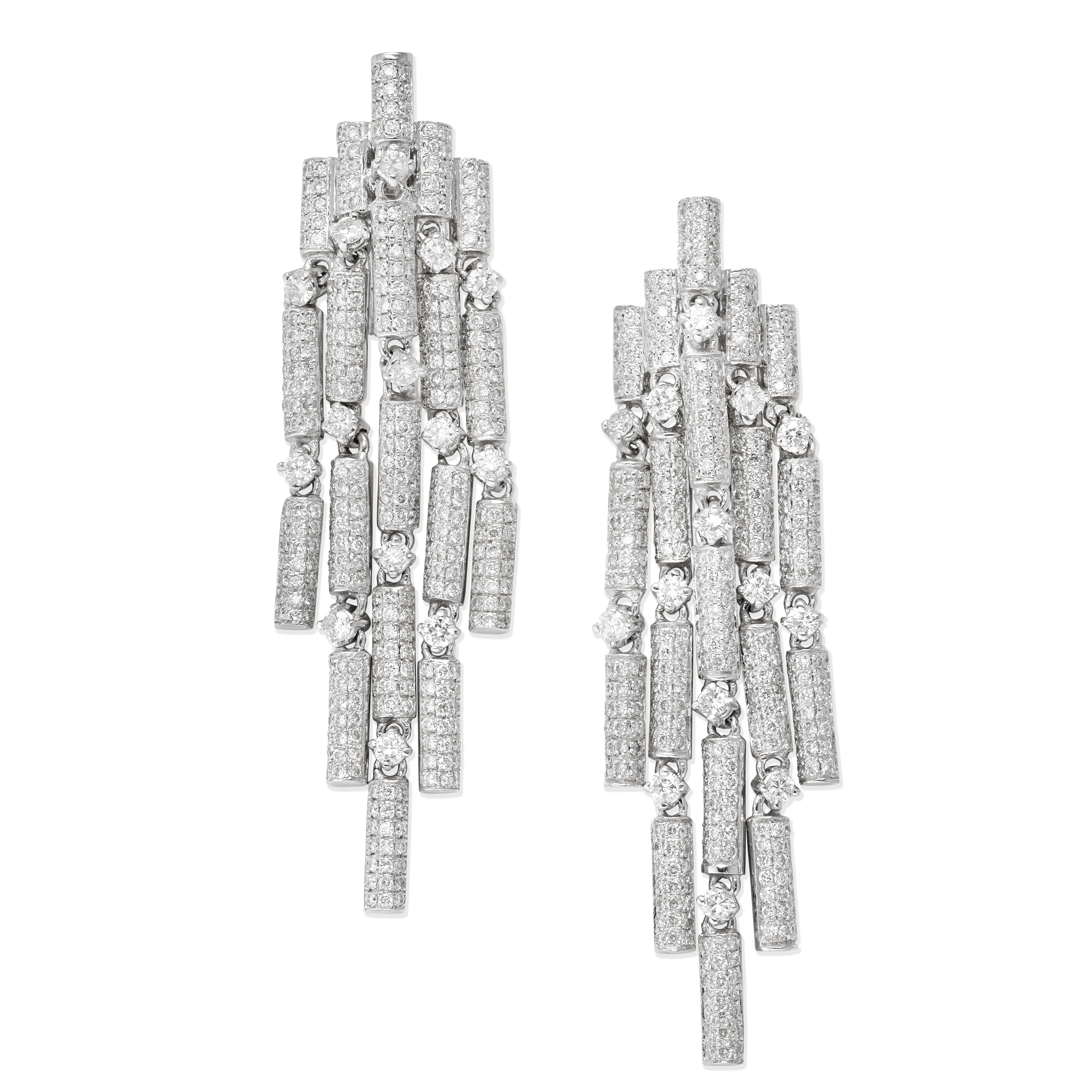 DIAMOND PENDENT EARCLIPS