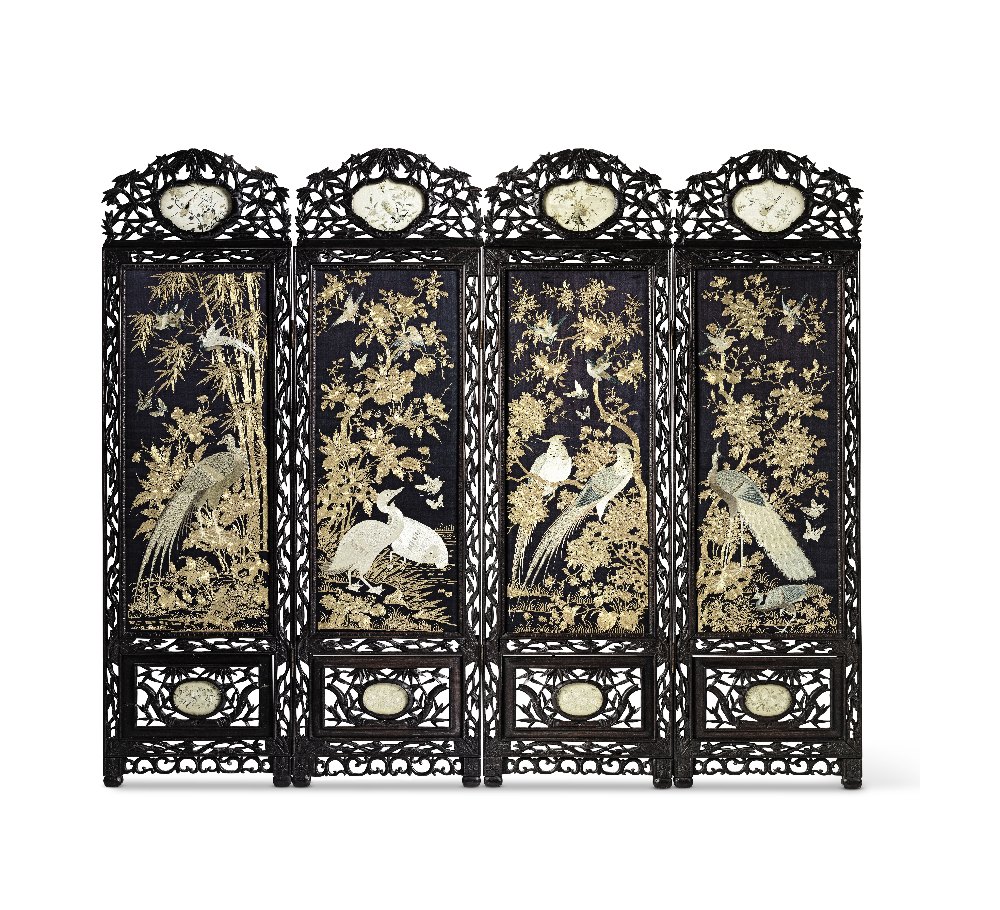 AN EMBROIDERED 'HUNDRED BIRDS' FOUR-PANEL SCREEN Late Qing Dynasty (8)